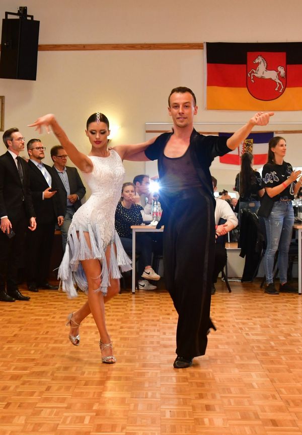 09. Juni 2024 GLM Hgr II bis Mas III Latein B und A Norderstedt