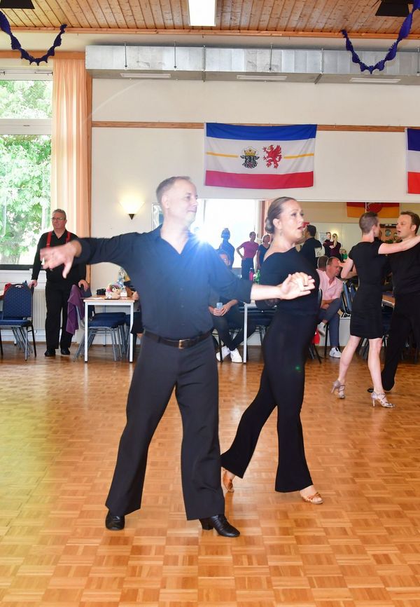 08. Juni 2024 GLM Hgr II bis Mas III Latein D und C Norderstedt