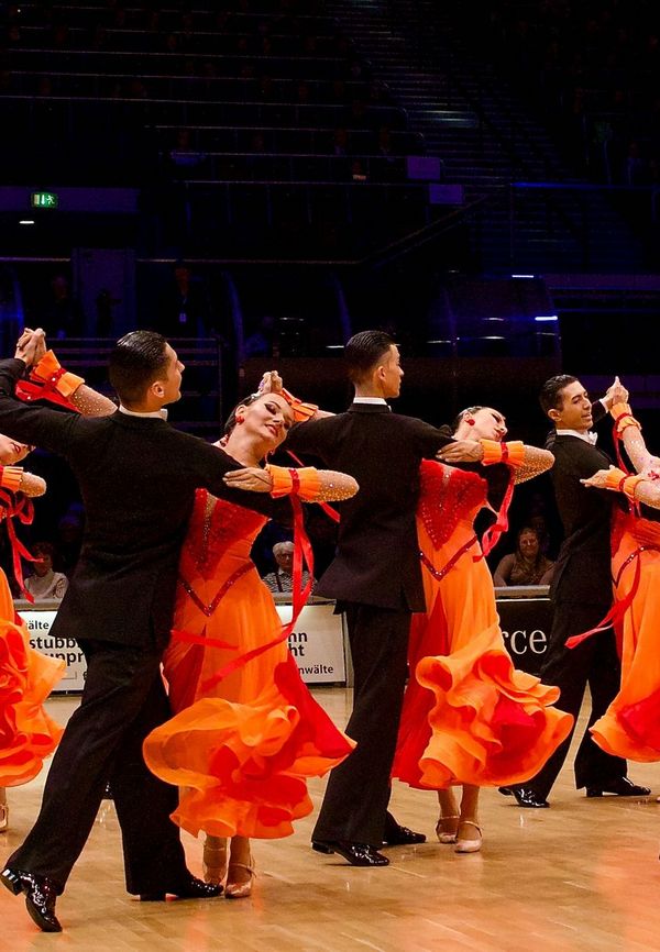 12.11.2022 Deutsche Meisterschaft der Formationen Standard & Latein