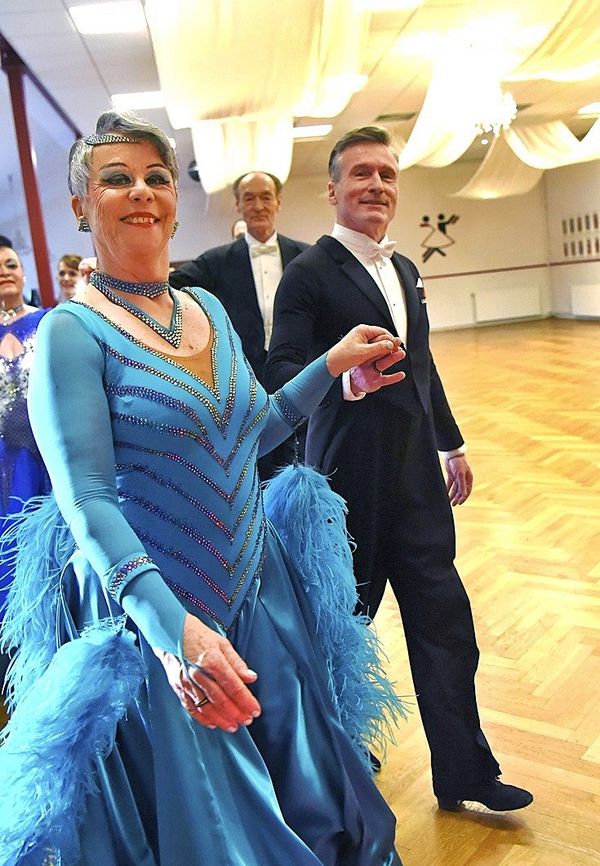 21.2.2025 GLM Masters IV S Standard in Lübeck - Paarvorstellung und Zwischenrunde