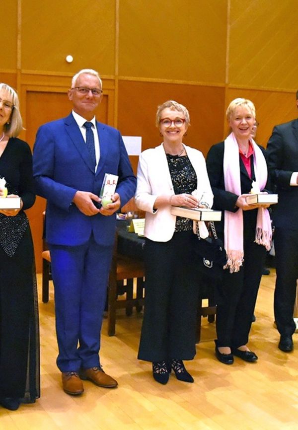 20.4.2025 Diamond Cup in Holm - Semifinale & Finale