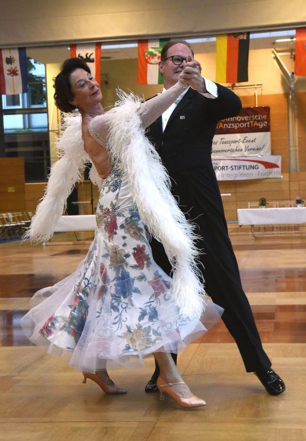 Hannoversche Tanzsporttage, Qualifikationsturnier Leistungsstarke 66