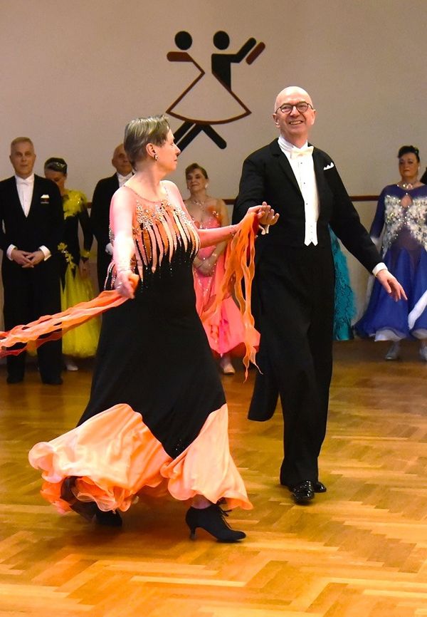 21.2.2025 GLM Masters IV S Standard in Lübeck - Paarvorstellung und Zwischenrunde