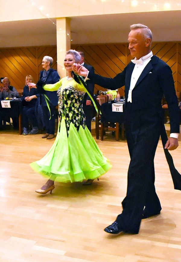 20.4.2025 Diamond Cup in Holm - Semifinale & Finale