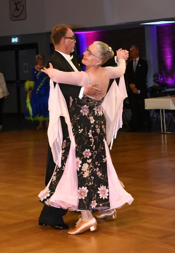 1.3.2026 GLM Sen IV A Std in Barsinghausen - Paarporträts und Vorrunde