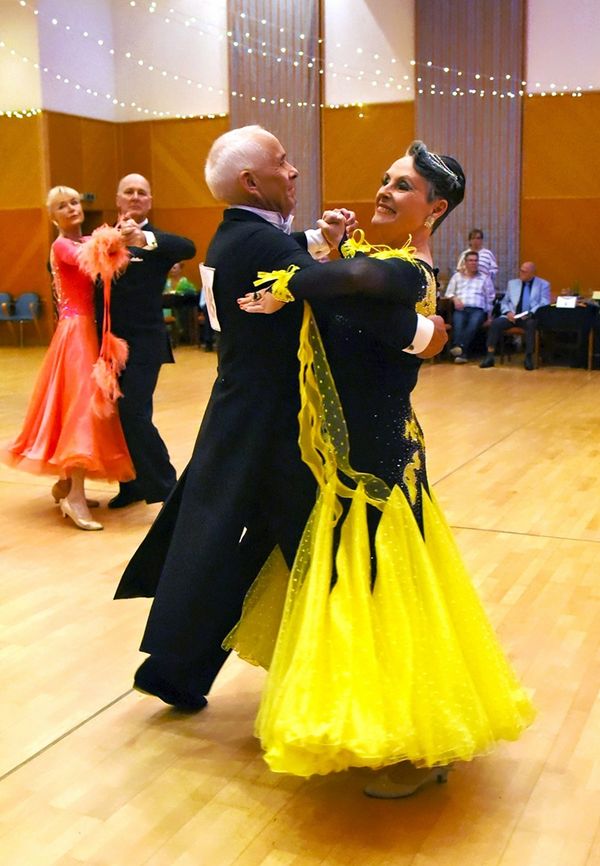 20.4.2025 Diamond Cup in Holm - Semifinale & Finale