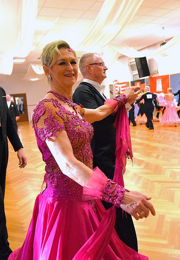 21.2.2025 GLM Masters IV S Standard in Lübeck - Paarvorstellung und Zwischenrunde