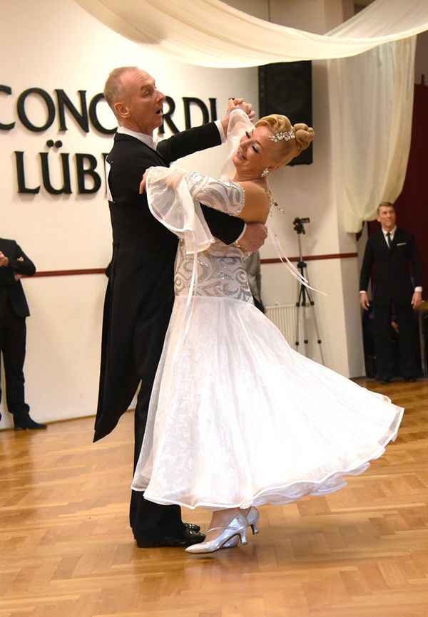 21.2.2025 GLM Masters IV S Standard in Lübeck - Paarvorstellung und Zwischenrunde