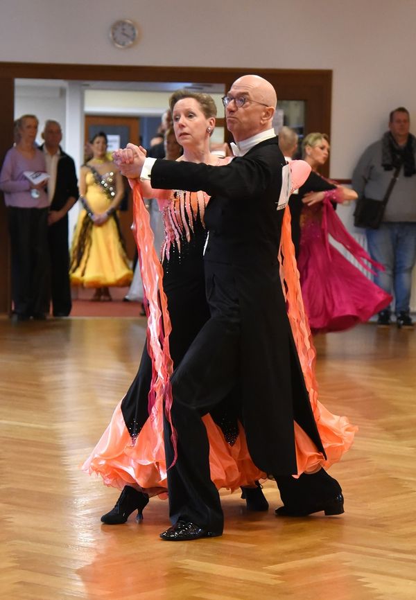 21.2.2025 GLM Masters IV S Standard in Lübeck - Paarporträts und Vorrunde