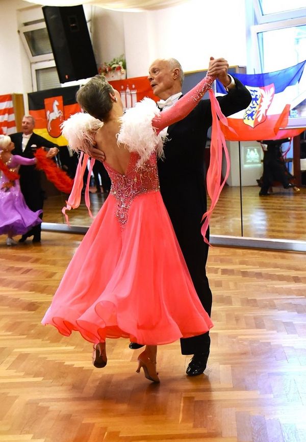 21.2.2025 GLM Masters IV S Standard in Lübeck - Paarvorstellung und Zwischenrunde