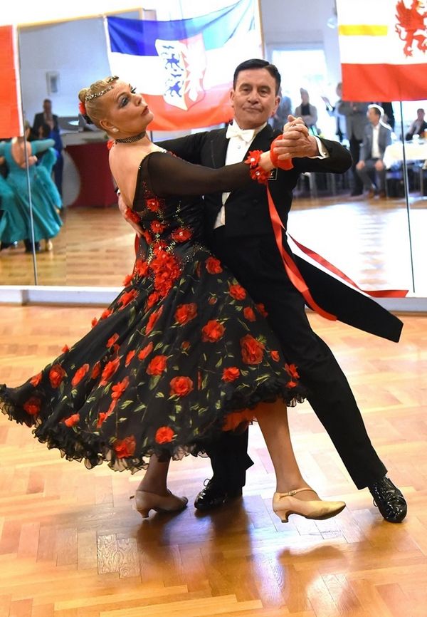 21.2.2025 GLM Masters IV S Standard in Lübeck - Paarporträts und Vorrunde