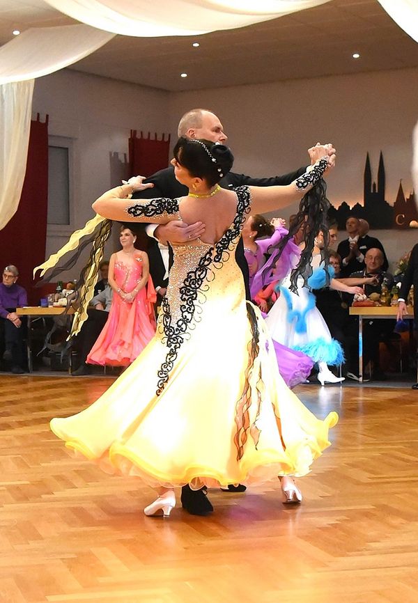 21.2.2025 GLM Masters IV S Standard in Lübeck - Paarporträts und Vorrunde