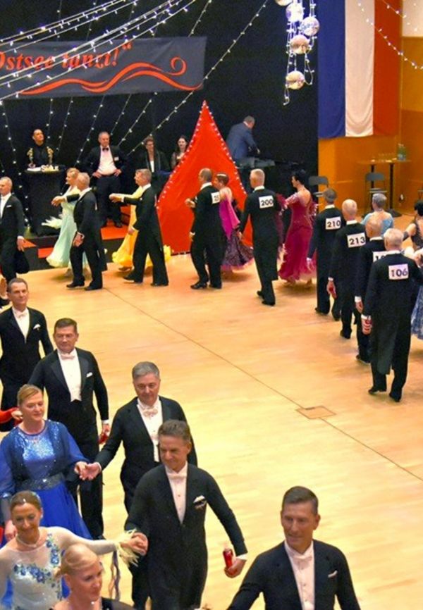 19.4.2025 Gold Cup in Holm - Vorrunde & 1. Zwischenrunde