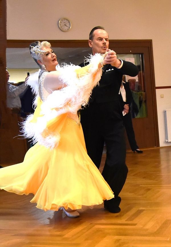 21.2.2025 GLM Masters IV S Standard in Lübeck - Paarporträts und Vorrunde