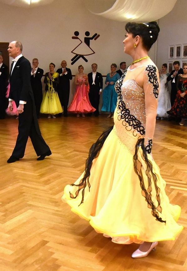 21.2.2025 GLM Masters IV S Standard in Lübeck - Paarvorstellung und Zwischenrunde