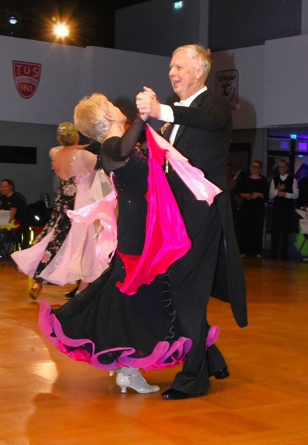 1.3.2026 GLM Sen IV A Std in Barsinghausen - Paarporträts und Vorrunde