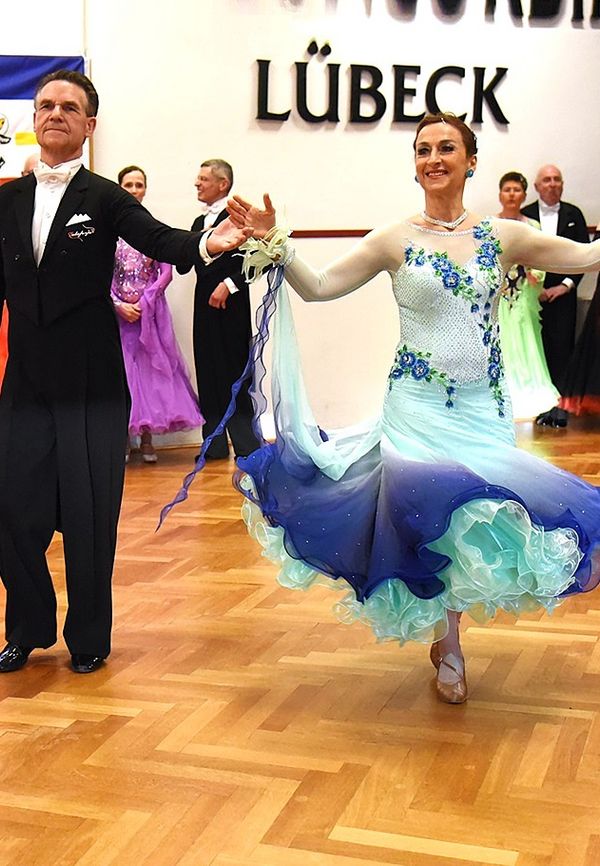 21.2.2025 GLM Masters IV S Standard in Lübeck - Paarvorstellung und Zwischenrunde