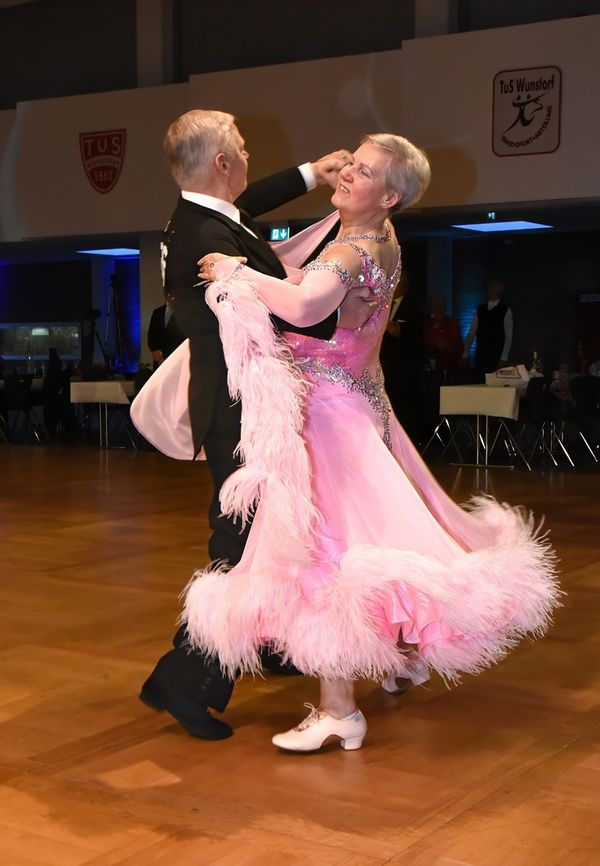 1.3.2026 GLM Sen IV A Std in Barsinghausen - Paarporträts und Vorrunde