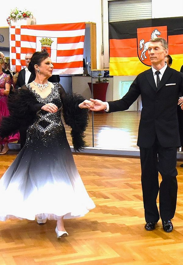 21.2.2025 GLM Masters IV S Standard in Lübeck - Paarvorstellung und Zwischenrunde