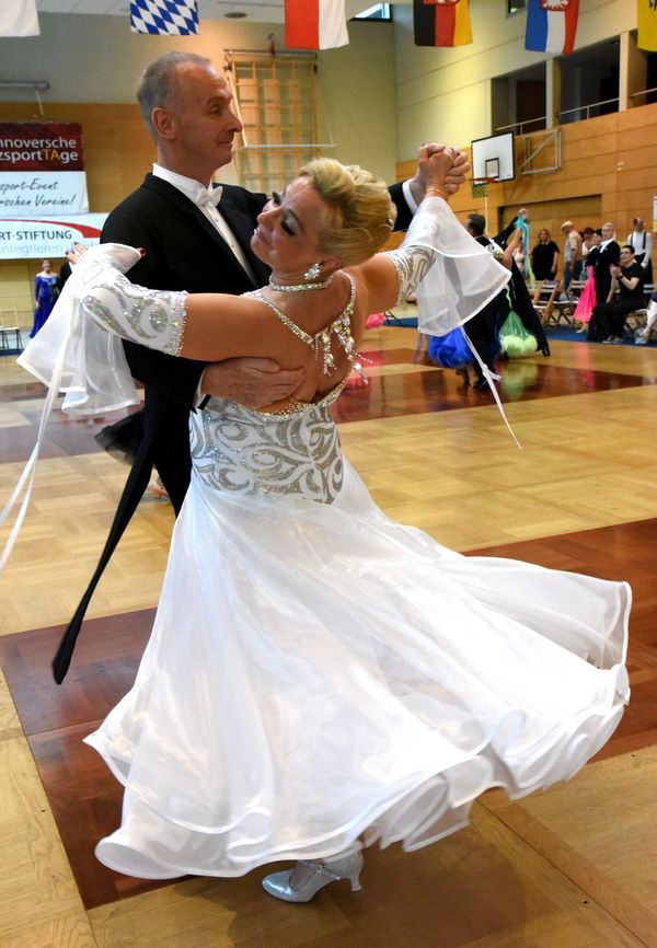 Hannoversche Tanzsporttage, Qualifikationsturnier Leistungsstarke 66