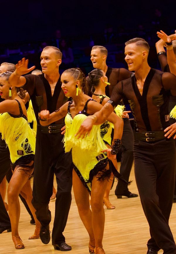 12.11.2022 Deutsche Meisterschaft der Formationen Standard & Latein