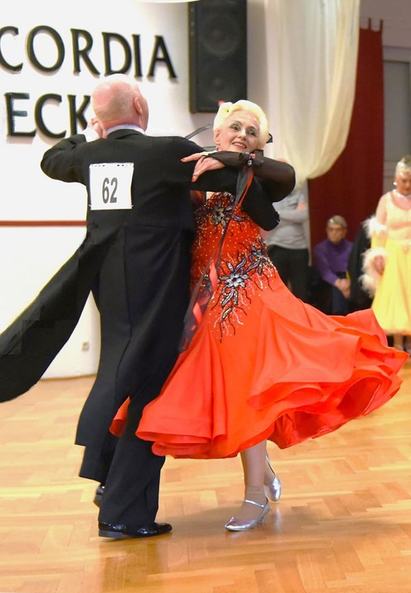 21.2.2025 GLM Masters IV S Standard in Lübeck - Paarporträts und Vorrunde