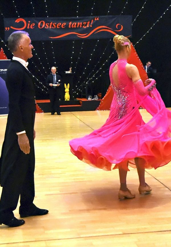 20.4.2025 Diamond Cup in Holm - Semifinale & Finale