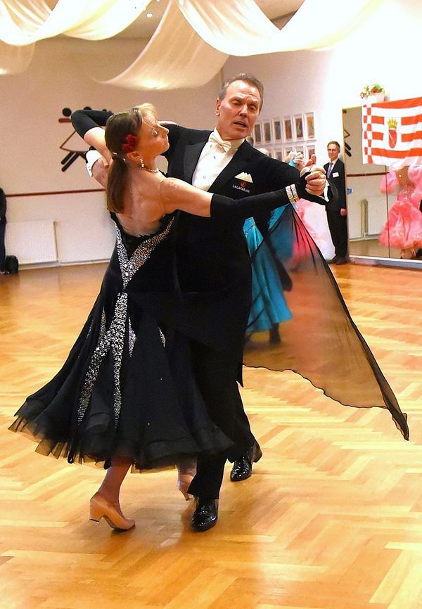 21.2.2025 GLM Masters IV S Standard in Lübeck - Paarvorstellung und Zwischenrunde