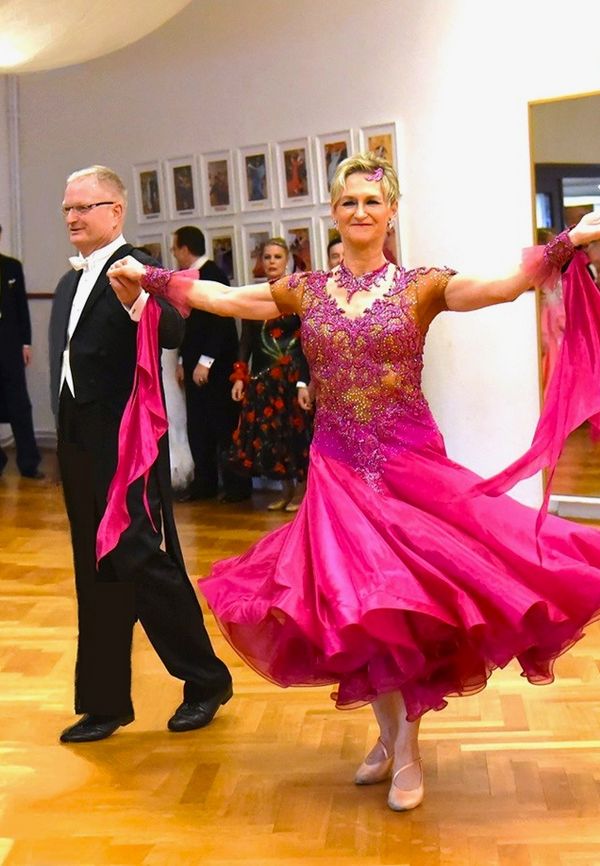 21.2.2025 GLM Masters IV S Standard in Lübeck - Paarvorstellung und Zwischenrunde