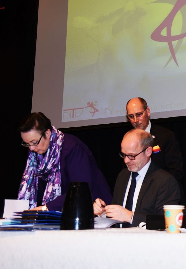 Niedersachsenpokal 2024 - Gäste, Shows, Ehrungen