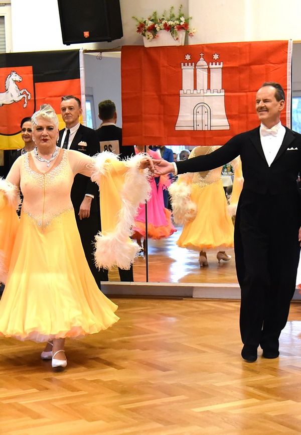 21.2.2025 GLM Masters IV S Standard in Lübeck - Paarvorstellung und Zwischenrunde