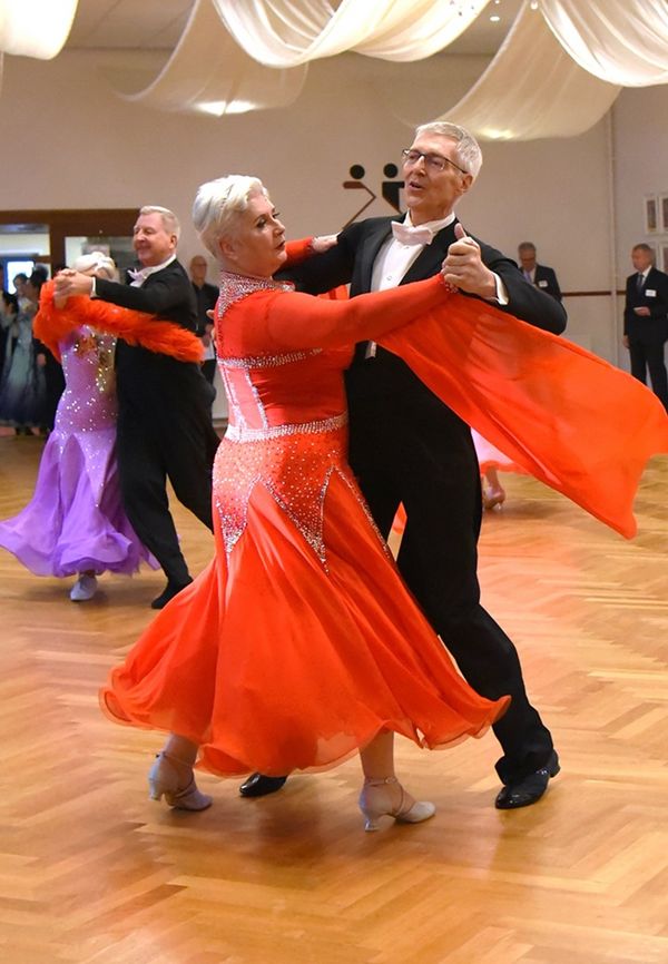 21.2.2025 GLM Masters IV S Standard in Lübeck - Paarporträts und Vorrunde