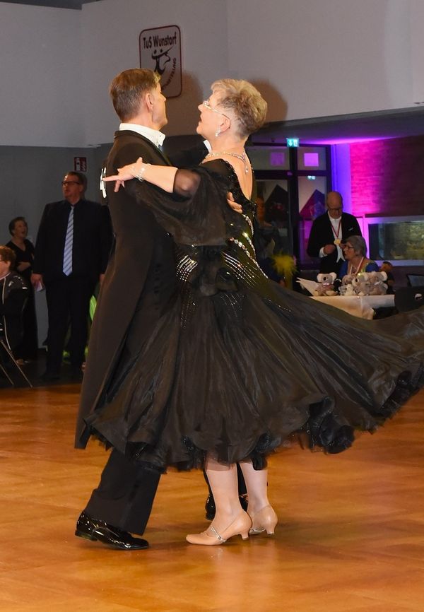 1.3.2026 GLM Sen IV A Std in Barsinghausen - Paarporträts und Vorrunde