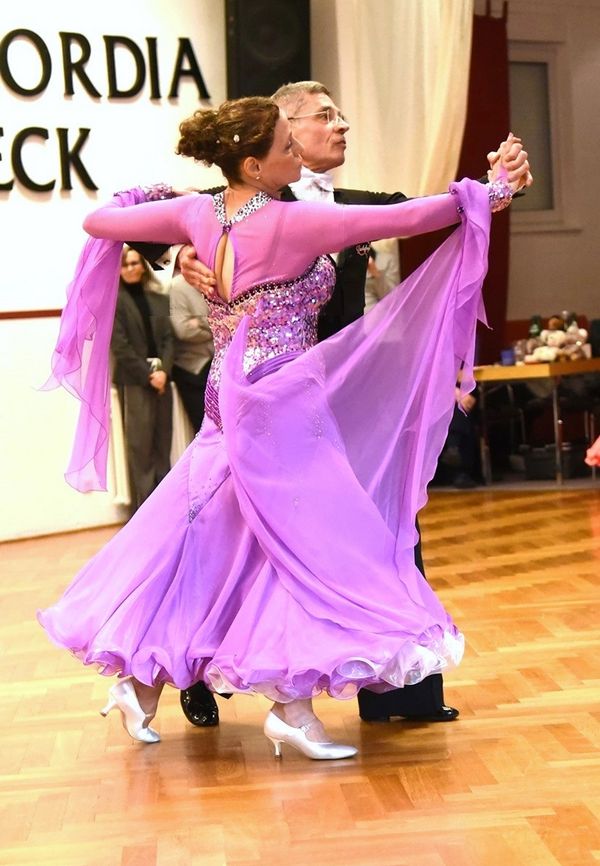 21.2.2025 GLM Masters IV S Standard in Lübeck - Paarporträts und Vorrunde