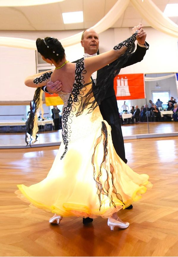 21.2.2025 GLM Masters IV S Standard in Lübeck - Paarporträts und Vorrunde