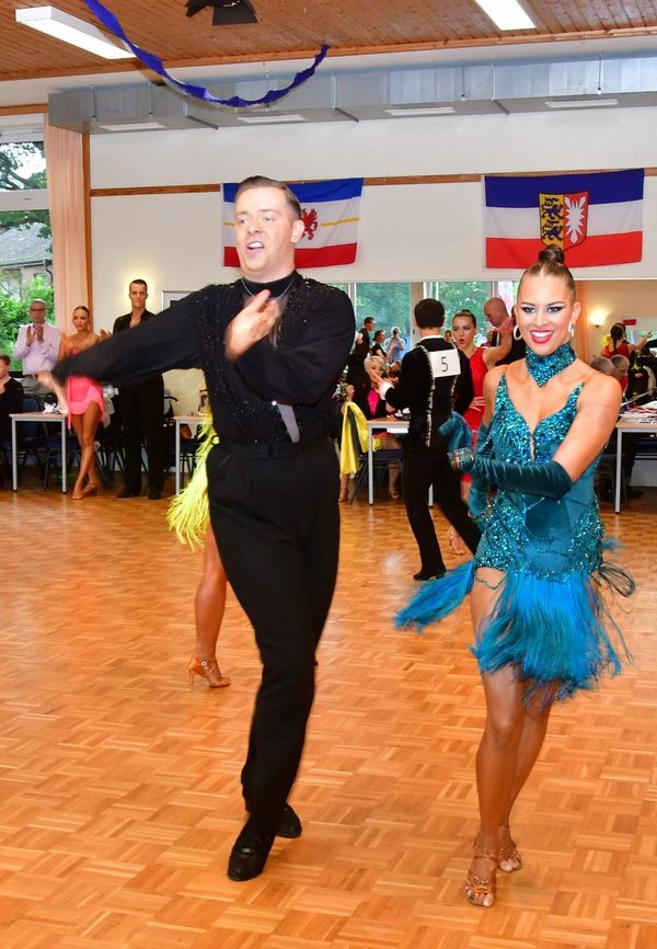 09. Juni 2024 GLM Hgr II bis Mas III Latein B und A Norderstedt