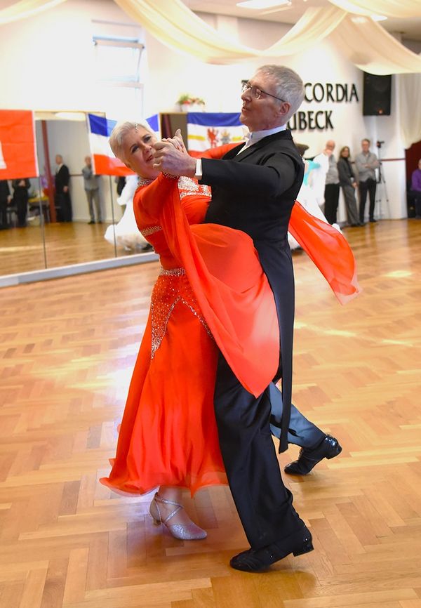 21.2.2025 GLM Masters IV S Standard in Lübeck - Paarporträts und Vorrunde