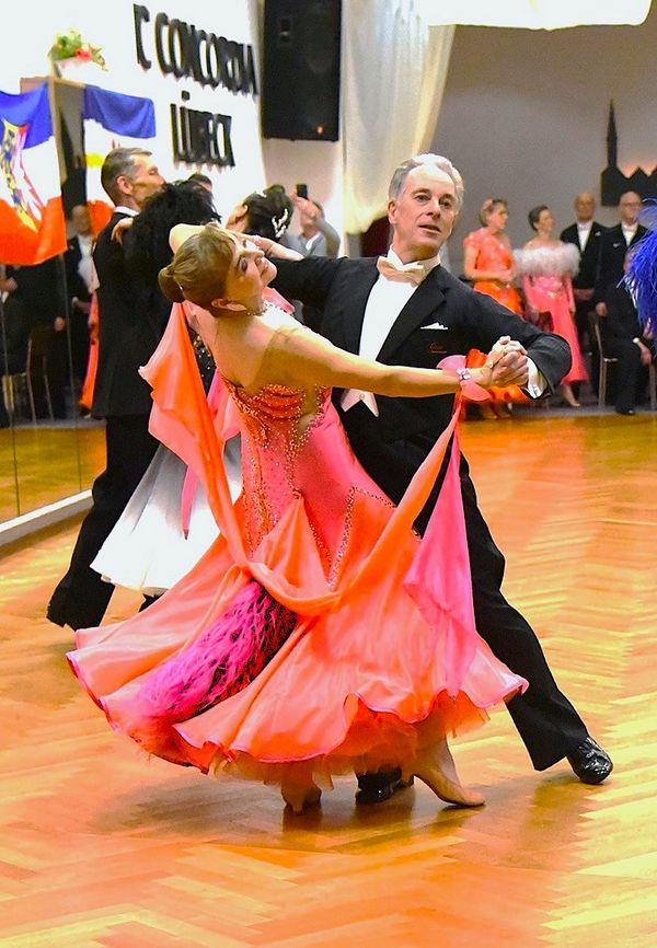 21.2.2025 GLM Masters IV S Standard in Lübeck - Paarvorstellung und Zwischenrunde