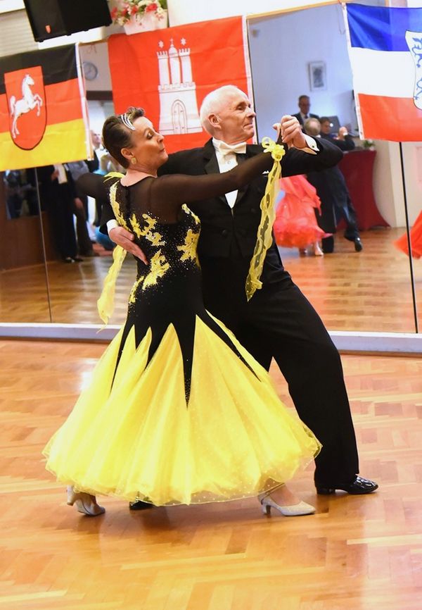 21.2.2025 GLM Masters IV S Standard in Lübeck - Paarporträts und Vorrunde