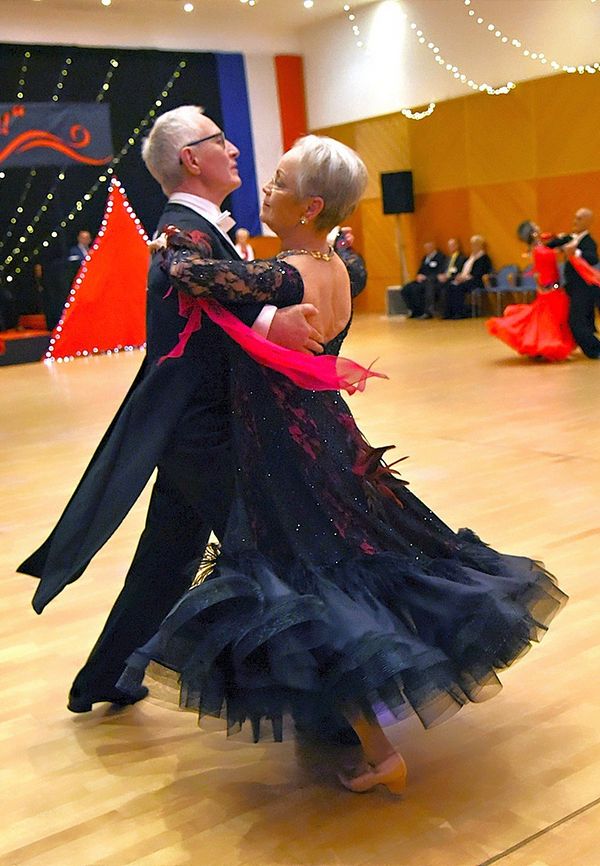 20.4.2025 Diamond Cup in Holm - Semifinale & Finale