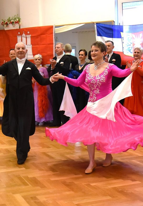 21.2.2025 GLM Masters IV S Standard in Lübeck - Paarvorstellung und Zwischenrunde