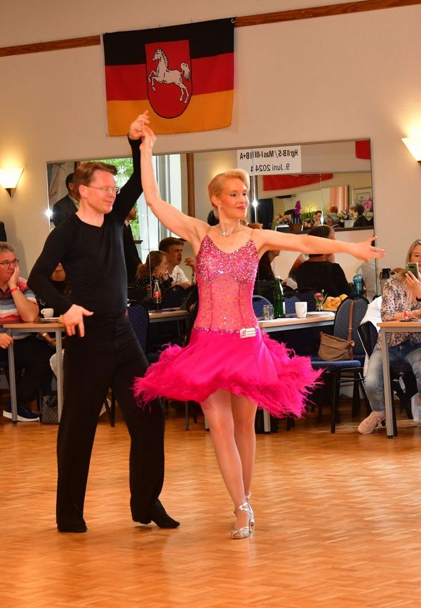 09. Juni 2024 GLM Hgr II bis Mas III Latein B und A Norderstedt