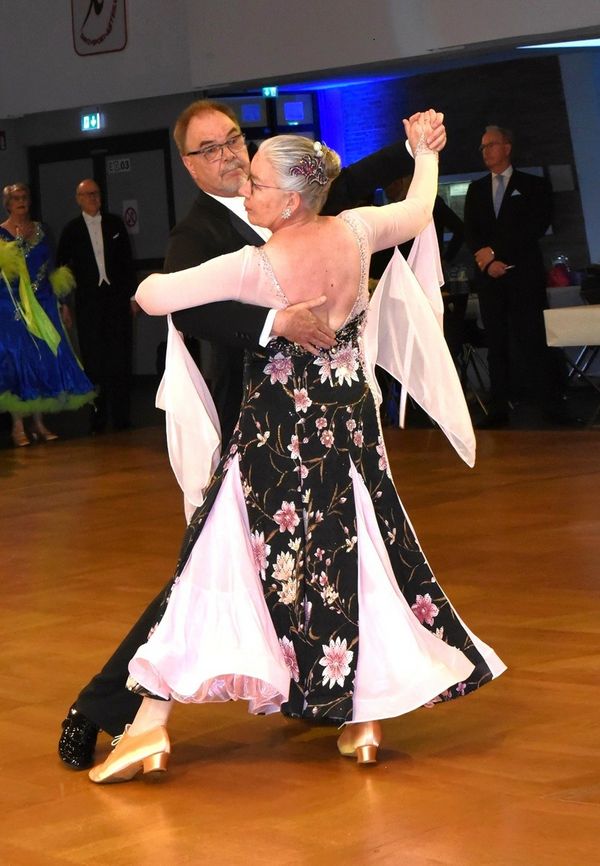 1.3.2026 GLM Sen IV A Std in Barsinghausen - Paarporträts und Vorrunde