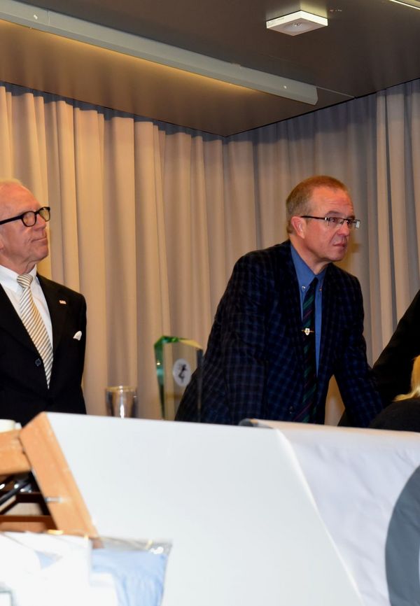 LM Sen IVB-A-S Std in Ronnenberg