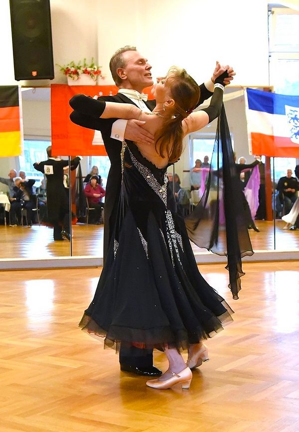 21.2.2025 GLM Masters IV S Standard in Lübeck - Paarvorstellung und Zwischenrunde