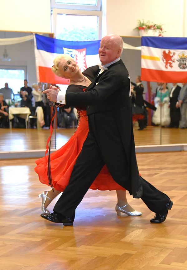 21.2.2025 GLM Masters IV S Standard in Lübeck - Paarporträts und Vorrunde