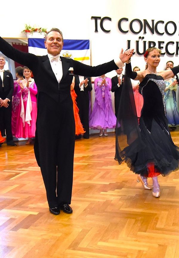 21.2.2025 GLM Masters IV S Standard in Lübeck - Paarvorstellung und Zwischenrunde