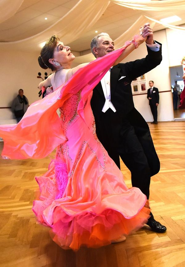 21.2.2025 GLM Masters IV S Standard in Lübeck - Paarvorstellung und Zwischenrunde