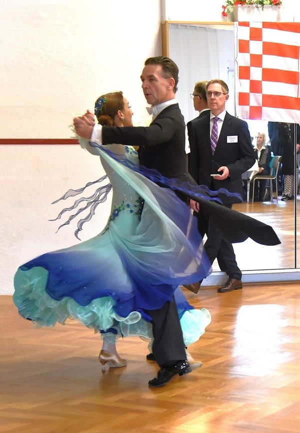 21.2.2025 GLM Masters IV S Standard in Lübeck - Paarporträts und Vorrunde