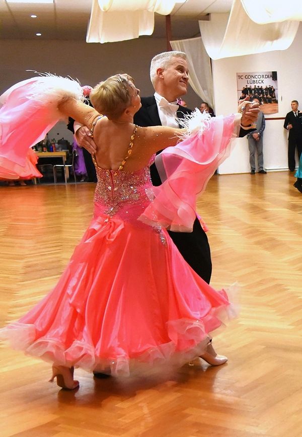 21.2.2025 GLM Masters IV S Standard in Lübeck - Paarvorstellung und Zwischenrunde